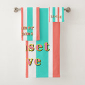 Scalloped Cabana Turquoise Coral White Stripes Bad Handdoek (Insitu)