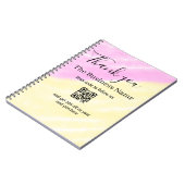 Scan QR om ons te volgen bedankcode roze  Notitieboek (Linkerzijde)