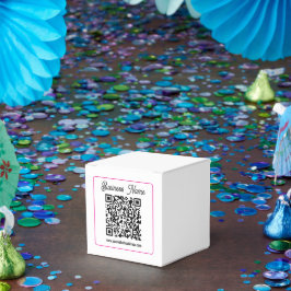 Scanbare QR-code met cursief schrifthandschrift Bedankdoosjes