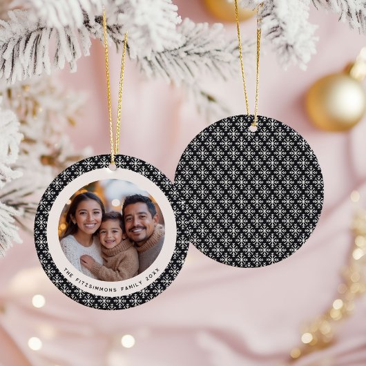 Scandi Black and White Snowflake Photo Keramisch Ornament