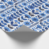 Scandi blauw bloemenpatroon cadeaupapier (Hoek)