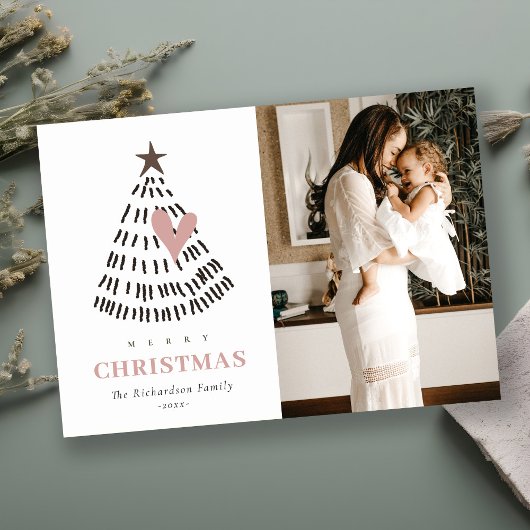 Scandi Minimal Blush Heart Christmas Tree Photo Feestdagenkaart