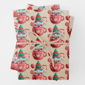 Scandi Winter Kerstmis Gold en Black Woodland Inpakpapier Vel (In situ)