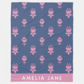 Scandinavian Floral Pattern Blue Pink Monogrammed Fleece Deken (Voorkant)