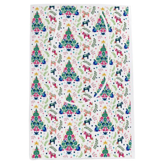 Scandinavian Folk Art Christmas Tree Gift Bag Medium Cadeauzakje (Voorkant)