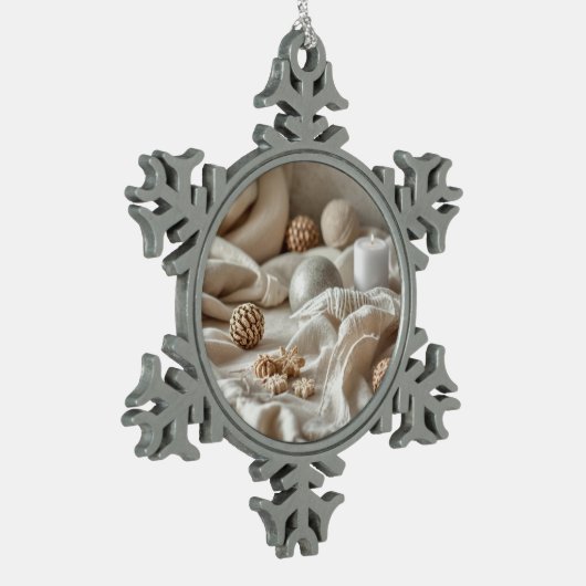 Scandinavian Minimalist Christmas Ornament  (Links)