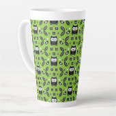 Scandinavian Owl Folk Art Latte Mok (Linkerhoek)