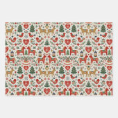 Scandinavian Red and Green Folk Christmas Pattern Inpakpapier Vel (Voorkant 3)