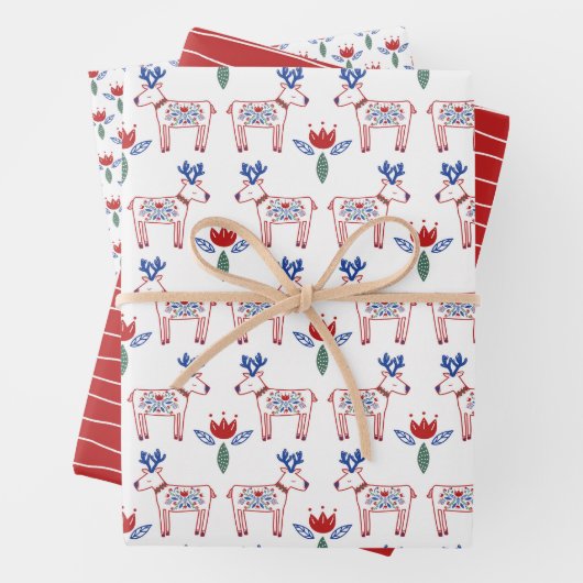 Scandinavisch Folk Hand Drawn Red Kerstmis Pattern Inpakpapier Vel (In situ)