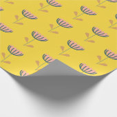 Scandinavisch geel modern folkpatroon cadeaupapier (Hoek)