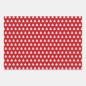 Scandinavisch rood donkergroen zwart kerstbomen inpakpapier vel (Voorkant)