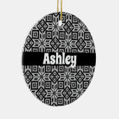 Scandinavisch Selburose-kerstpatroon Keramisch Ornament (Rechts)