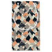 Scandinavisch stijlbergpatroon klein cadeauzakje (Achterkant)