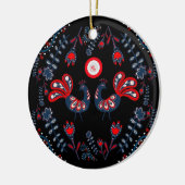 Scandinavisch Volks Kunst Ornament Geborduurd Mono (Links)