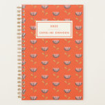 Scandinavische Folk Floral Oranje gepersonaliseerd Planner<br><div class="desc">en minimalistisch,  deze moderne volksbloemenkunst in de Deense stijl kenmerkt een patroon van eenvoudige bloemen in het oranje. Pas het aan met jouw naam.</div>