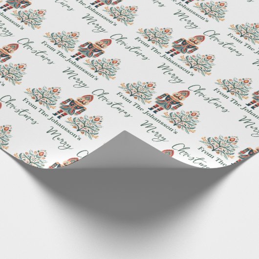 Scandinavische Notenkraker Aangepaste Naam Kerstmi Cadeaupapier (Hoek)