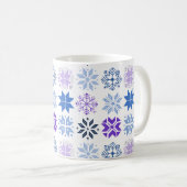Scandinavische Snowflakes Coffee Mok (Voorkant rechts)