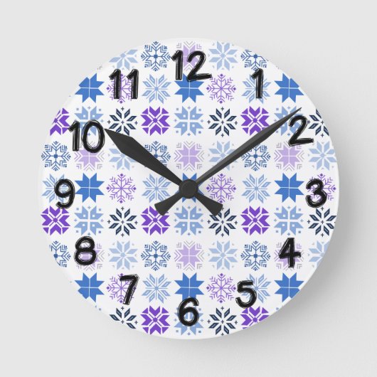 Scandinavische Snowflakes Ronde Klok (Voorkant)