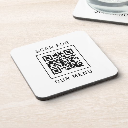Scannen naar onze aangepaste QR-menucode en Logo Bier Onderzetter (Linkerzijde)