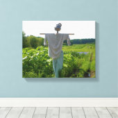 Scarecrow in tuinveld canvas afdruk (Insitu (Houten vloer))