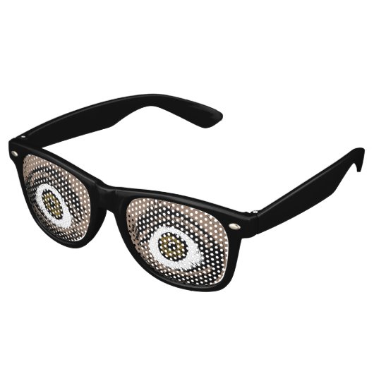 "Scared Eyes" Donkere huid en ogen  Retro Zonnebril (Gekanteld)