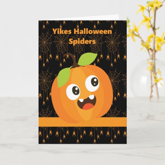 Scared Halloween Pumpkin met Spiers en Webs Kaart (Gele Bloem)