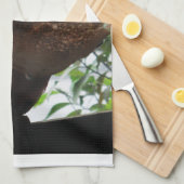 Scarlet Macaw Parrot Eating Toast Theedoek (Quarter Fold)