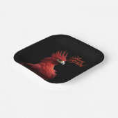 Scarlet Phoenix is trots op zijn verjaardag Papieren Bordje (Gebogen)