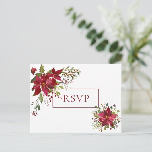Scarlet Red Poinsettia Bloemenbruiloft RSVP Uitnodiging Briefkaart (Staand voorkant)