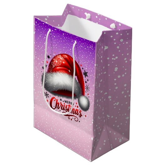 Scarlet Santa Hat Glow Medium Cadeauzakje (Voorkant Gekanteld)