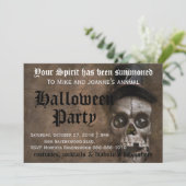 Scary Creepy Spooky Skull met Pet Halloween Kaart (Staand voorkant)