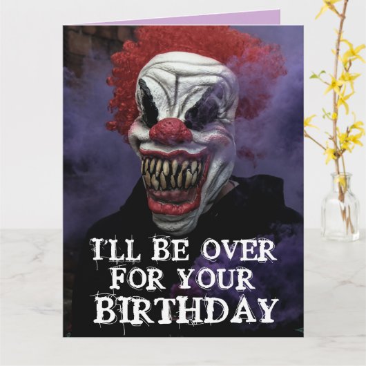 SCARY EVIL CLOED BIRTHDAY SNUGGLE Wenskaart Kaart (Gele Bloem)