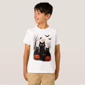 Scary Halloween Cats and Bats Design | Dark Horror T-shirt (Voorkant volledig)