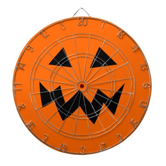 Scary Halloween pomkin head caring dartboard Dartbord (Voorkant)