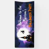 Scary Haunted Castle Flying Witch Halloween Party Spandoek (Verticaal)