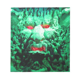 Scary Mask Face in Rock Face Notitieblok