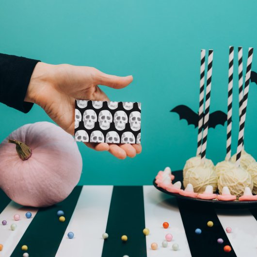 Scary Scull Black & White Pattern|Happy Halloween Visitekaartje