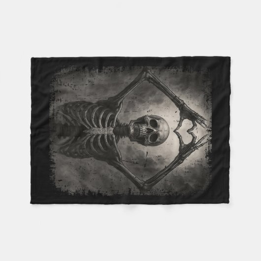 Scary Skeleton Hands Heart Sign Funny Halloween Co Fleece Deken (Voorkant (Horizontaal))