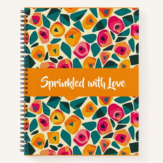 Scattered Floral Love - Sprinkled with love spiral Notitieboek (Voorkant)