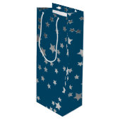 Scattered Stars Pattern on Blue Wijn Cadeautas (Voorkant Gekanteld)