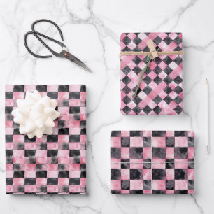 Schaakbordpatroon in zachte zwarte en roze tinten inpakpapier vel