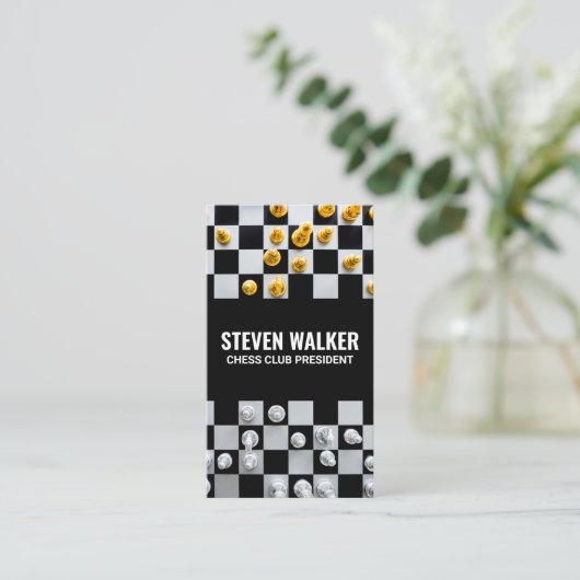 Schaakstukken aan boord | bordspel visitekaartje (Staand voorkant)