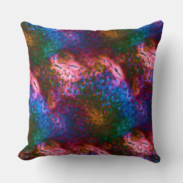 Schaal met blauwe chroomschalen op zalm kussen (Voorkant)