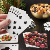 schaal met kersen pokerkaarten (Insitu)