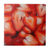 Schaal van gesneden rode aardbeien fotografisch tegeltje (Voorkant)