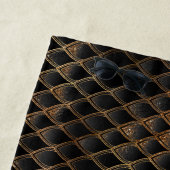 Schaalbare zwarte en gouden glitterdragoschalen strandlaken (In situ)