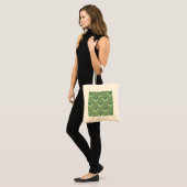 Schaalpatroon van olijfgroene strepen tote bag (Voorkant (model))