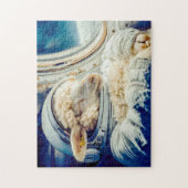 Schaap in astronautenpak zwevend in de ruimte legpuzzel (Verticaal)
