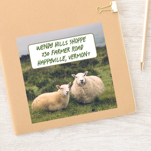 Schaap in veld aangepaste grote Sticker met tekst (Notitieboek)