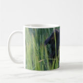 Schaapshond in Gras Koffiemok (Links)